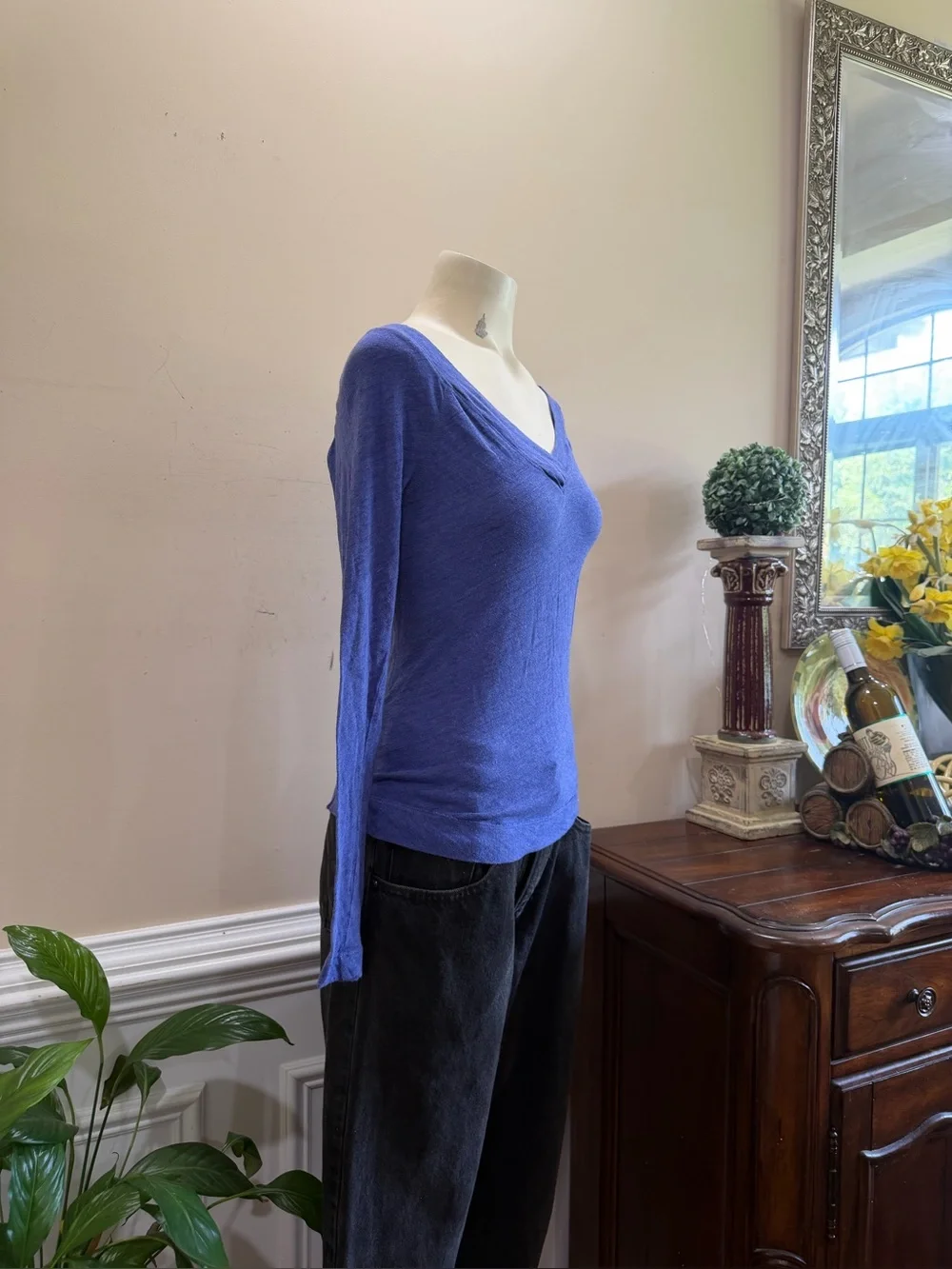 ALO Yoga soft blue